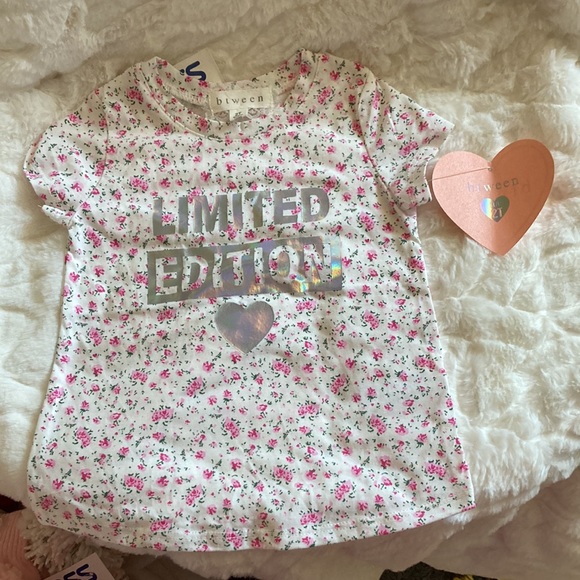 2T top Limited edition - Picture 2 of 2
